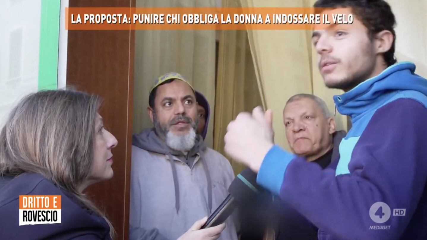 "Finché l’Italia non si arrende…". I musulmani contro il divieto di velo in pubblico