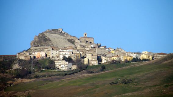Crolla cupola della chiesa, morto operaio in Molise