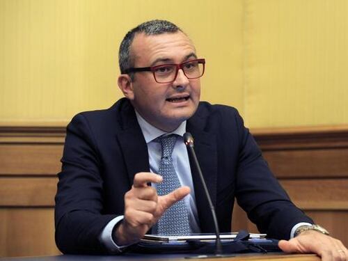 "Conte bluffa sul fisco. La riforma non ci sarà. Stop a Sugar e Plastic tax"