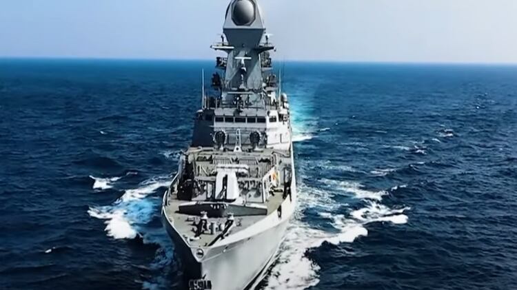 Navi da guerra e 10 nazioni coinvolte: scatta l’operazione AIKEYME che spaventa la Cina