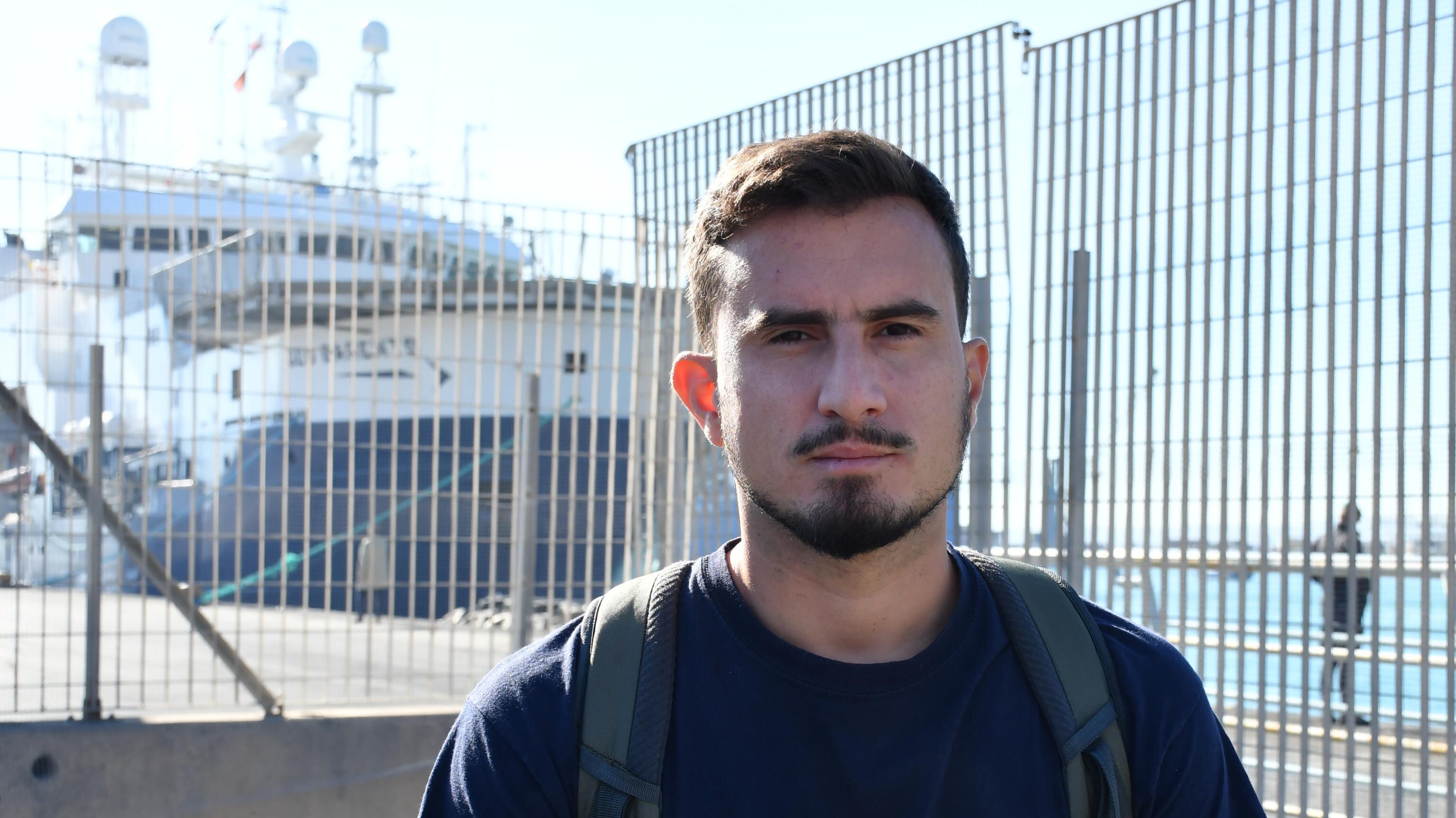 "L'Italia discrimina, andiamo in Francia". L'Ong fa la vittima
