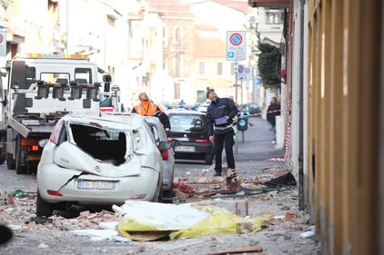 Scoppio in una palazzina a Sesto San Giovanni 1