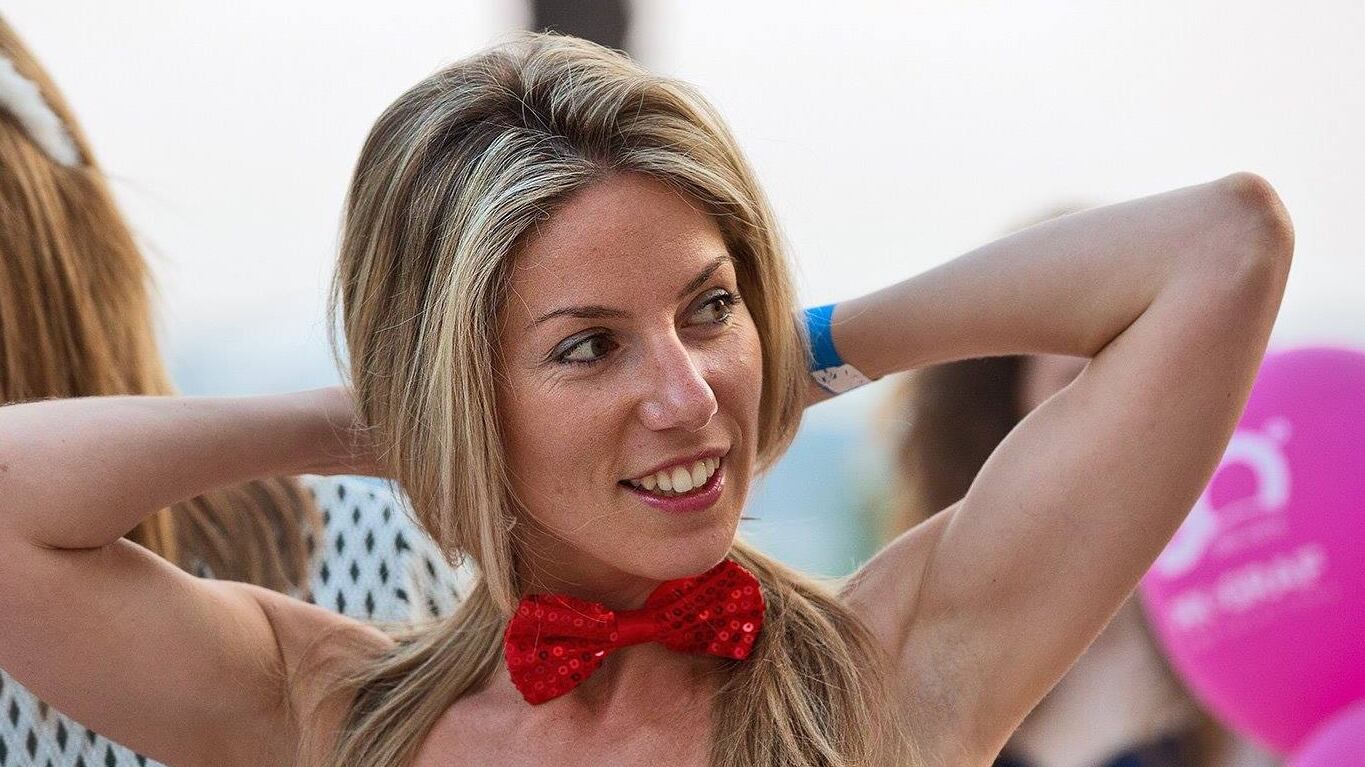 Madre si getta da un ponte insieme al bimbo di 4 anni: aperto un fascicolo