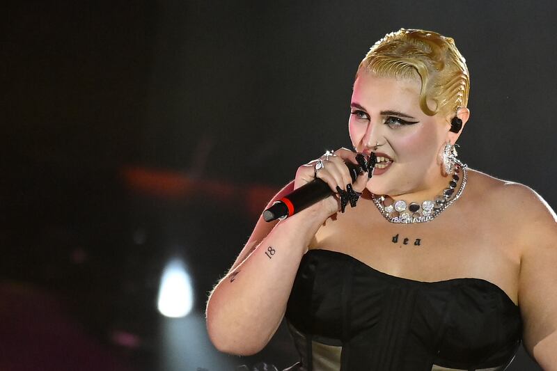 Sanremo 2024: ecco il look della prima serata del Festival da BigMama 14