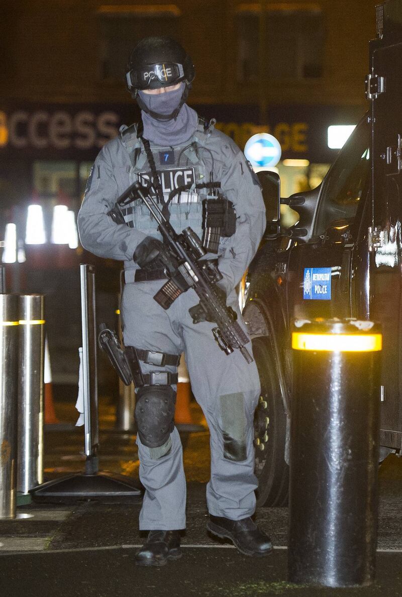 Gli "uomini in grigio" dell'antiterrorismo 5