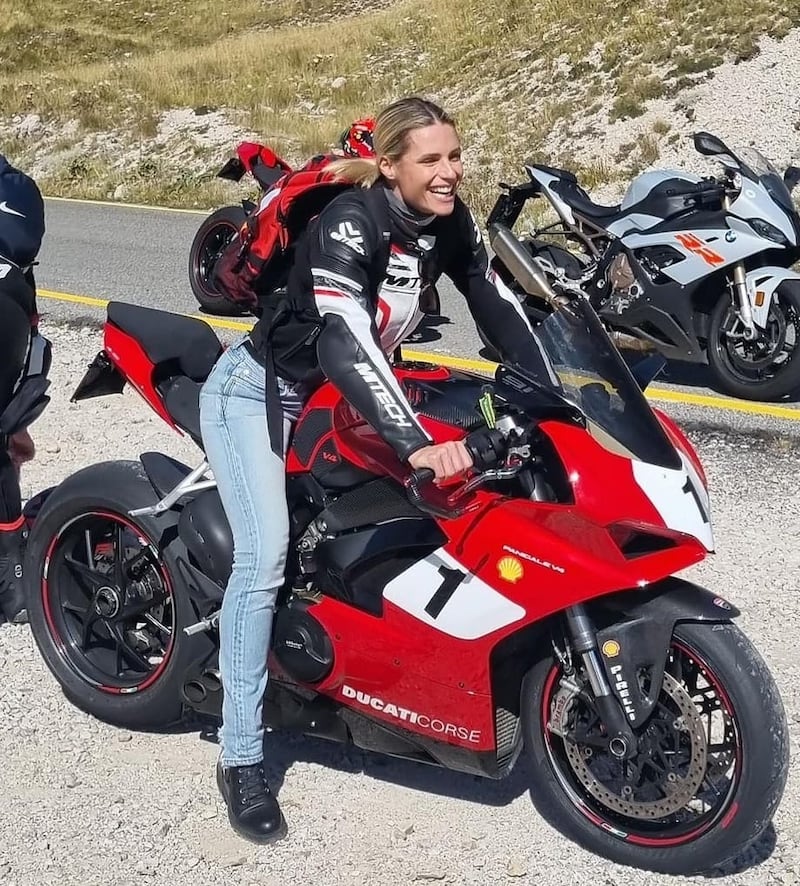 HUNZIKER - MOTO 