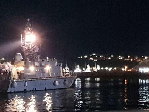 Nuovi sbarchi a Lampedusa, nella notte 108 i migranti approdati