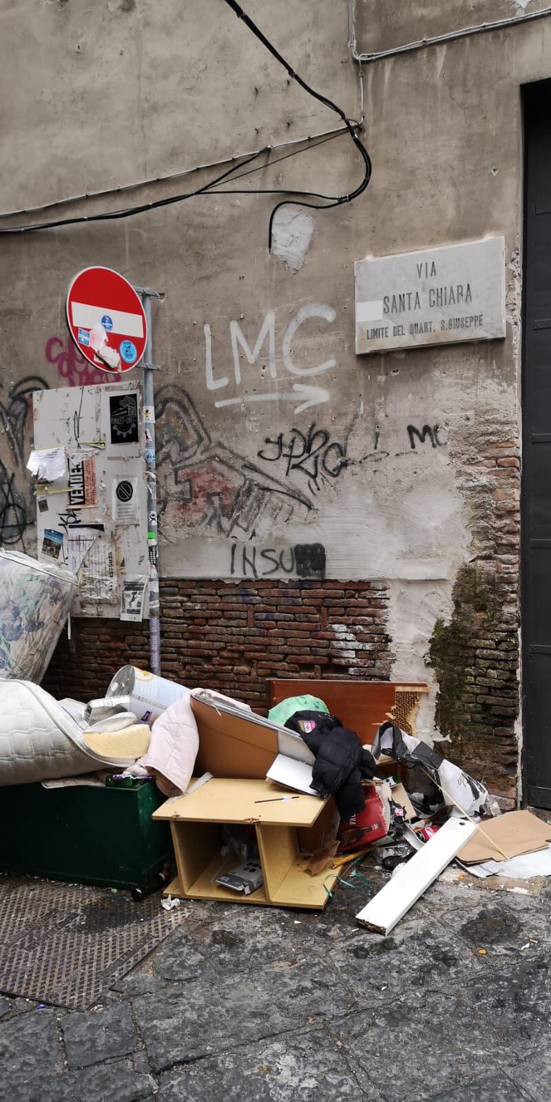Discarica a Napoli 2