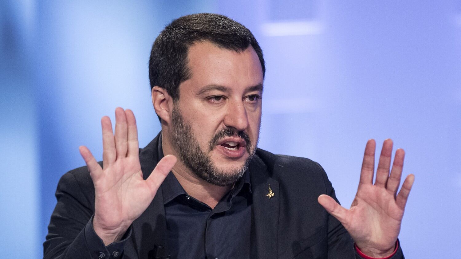 Tav, Salvini apre a referendum: "Voterei Sì". Ma il M5s: "Opera da bloccare"