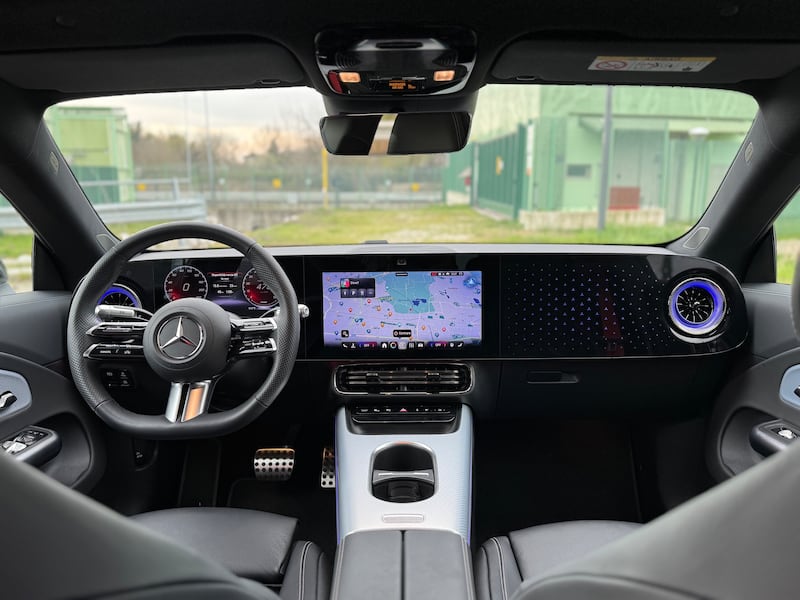 Mercedes CLA 250+: tutte le foto 18