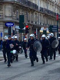 Bruxelles, estrema destra in piazza contro i terroristi islamici 2