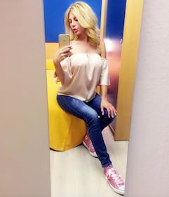 Paola Caruso sexy su Instagram e in televisione 4