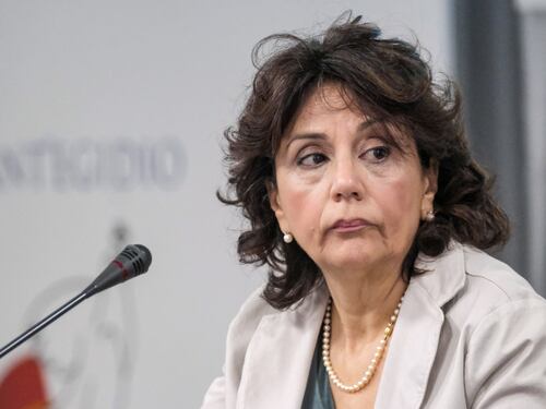 Il flop di Donatella Di Cesare: l'idolo pro-Pal dei salotti tv non viene eletto in Calabria
