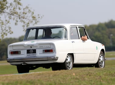 Alfa Romeo Giulia TI Super, guarda la gallery 4