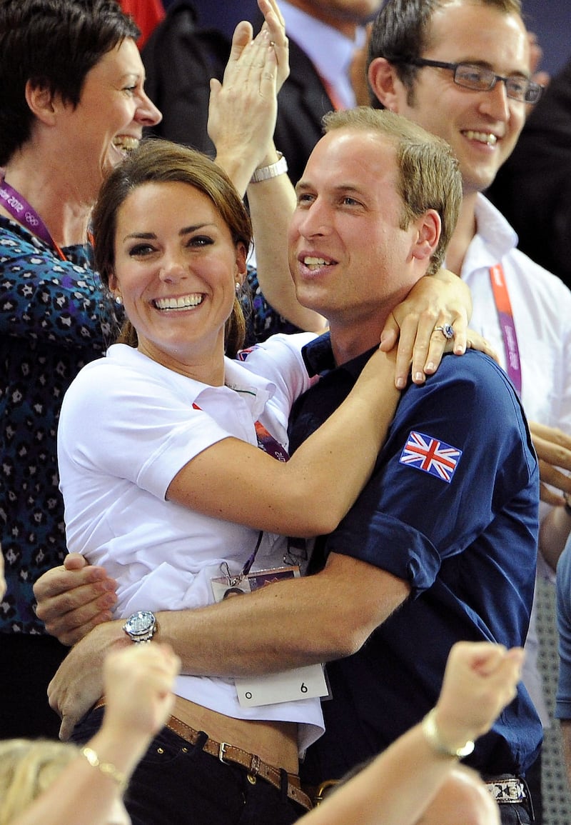 Kate Middleton, le foto della futura principessa 8