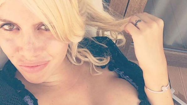 Maxi Lopez alle Maldive con la fidanzata: l'argentino punge Icardi e Wanda