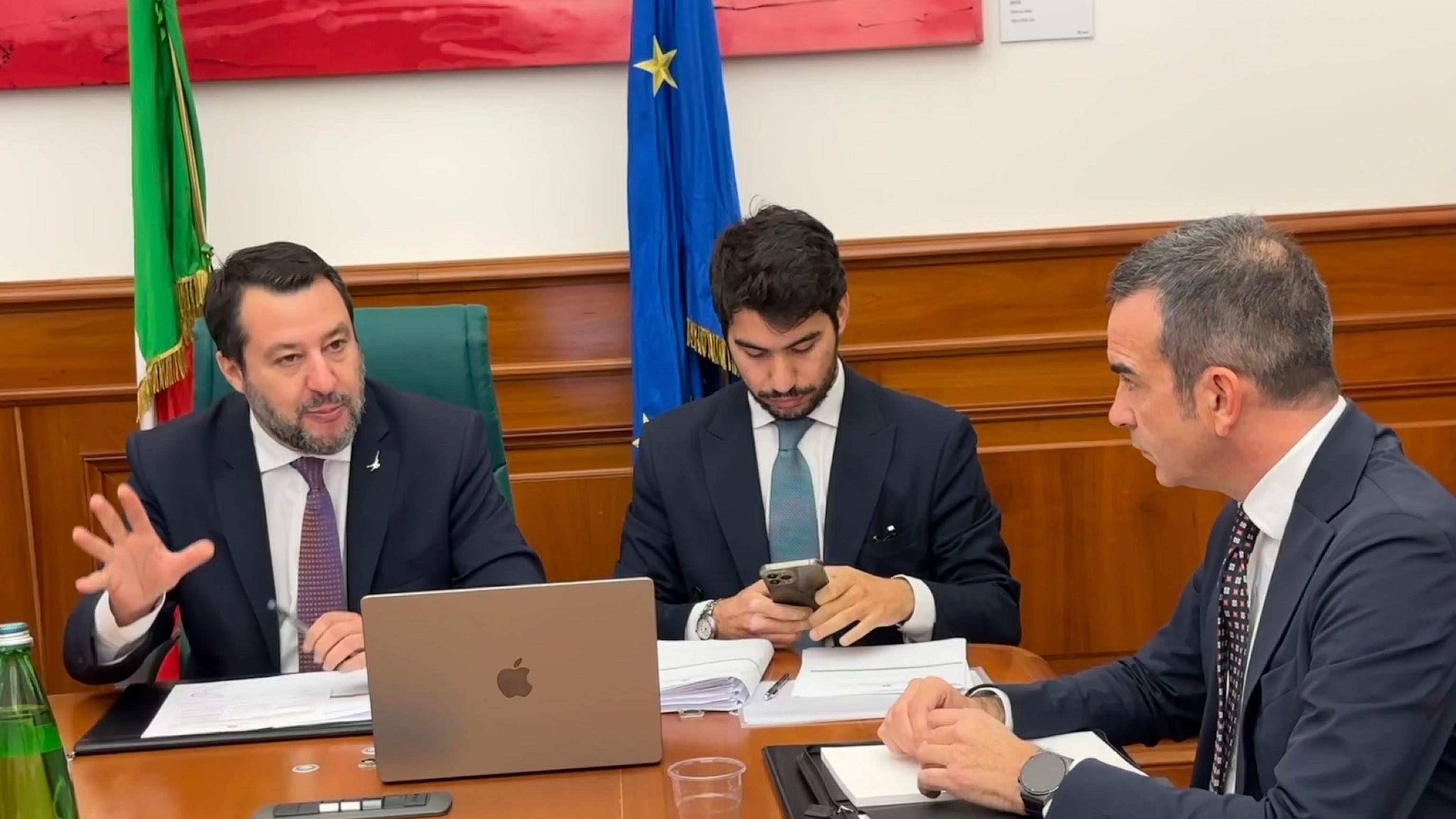 "Il ponte sullo Stretto priorità per governo e regioni". Salvini incontra Occhiuto e Schifani