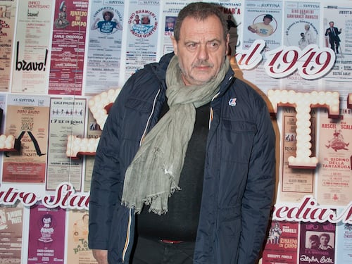 Riaperture tra coprifuoco e gazebo, Vissani: "Fatta la legge, trovato l'inganno"