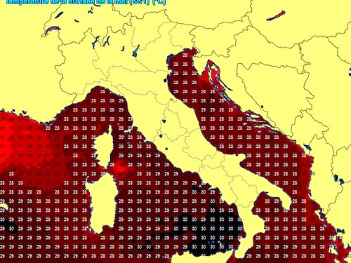 Caldo africano, mare sempre più bollente: cos’è il rischio delle “Marine heatwaves”