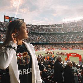 Mikky Kiemeney spopola su Instagram: gli scatti di lady de Jong 12