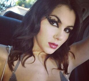 Sexy Selfie Mania, i VIP che amano l'autoscatto 53