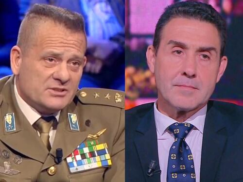 "Macchia l'uniforme": la medaglia d'oro punge Vannacci. La replica: "Fuoco di..."