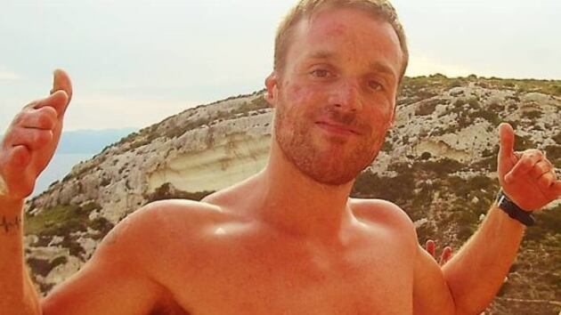 Senza sette dita e con le gambe amputate: "Così scalerò il vulcano Chimborazo"