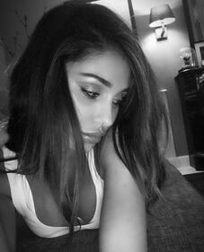 Il sexy risveglio di Belén Rodriguez 4