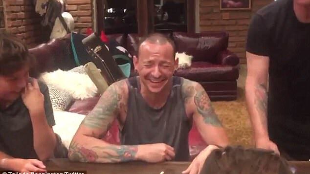 "Quando la depressione non ha volto": ecco Bennington prima del suicidio
