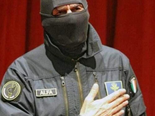 Lo sfogo del comandante Alfa: "Dove sono le sardine?"