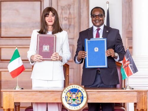 Kenya: Bernini firma il Memorandum d’intesa su università e ricerca