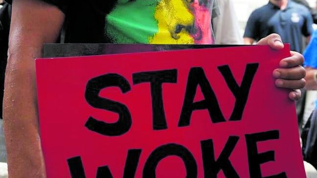 Il diktat per entrare nell'Ue. Obbligatorio il lessico woke. Bruxelles spende 1,5 milioni per vietare le parole