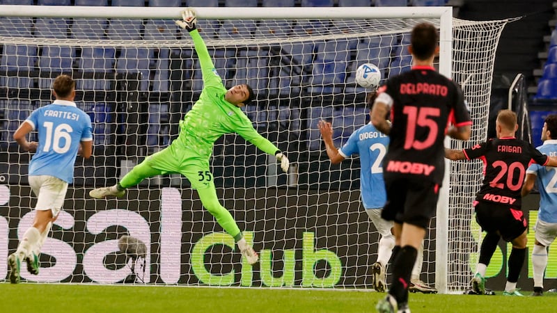 La Lazio non si ferma più: batte 2-1 il Parma di Gilardino e rimane prima