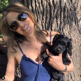 Elizabeth Hurley hot in bikini 6