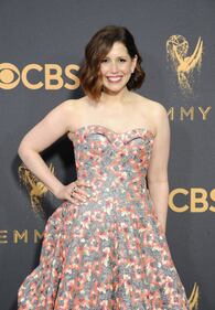 Emmy 2017, attrici hot sul red carpet 5