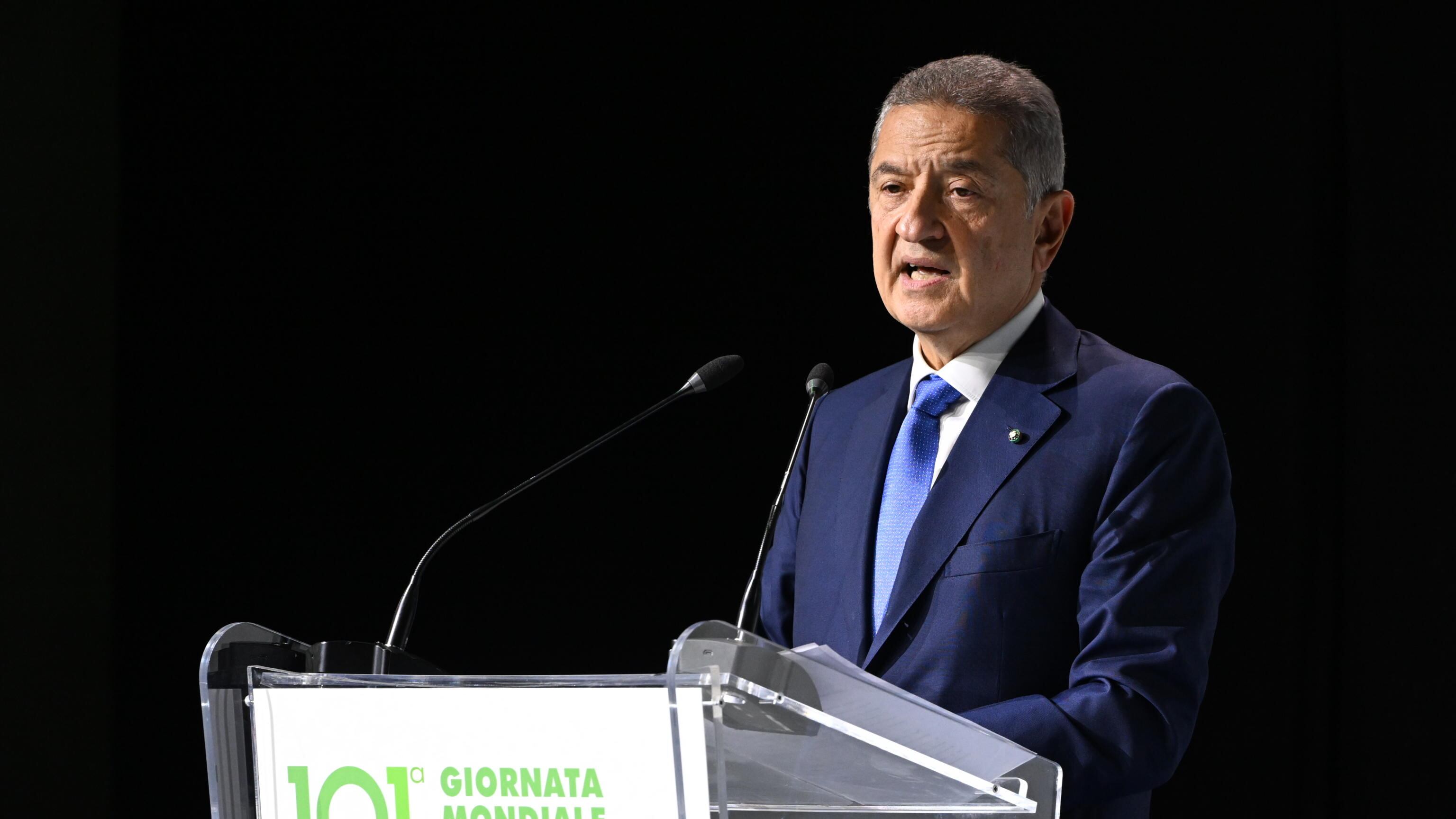 L'Italia resiste al pessimismo globale. In aumento Pil, salari e occupazione
