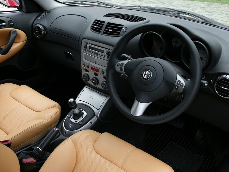 Alfa GT, guarda la gallery 12