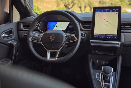 Renault Symbioz E-Tech: guarda la gallery del nuovo crossover full-hybrid 10