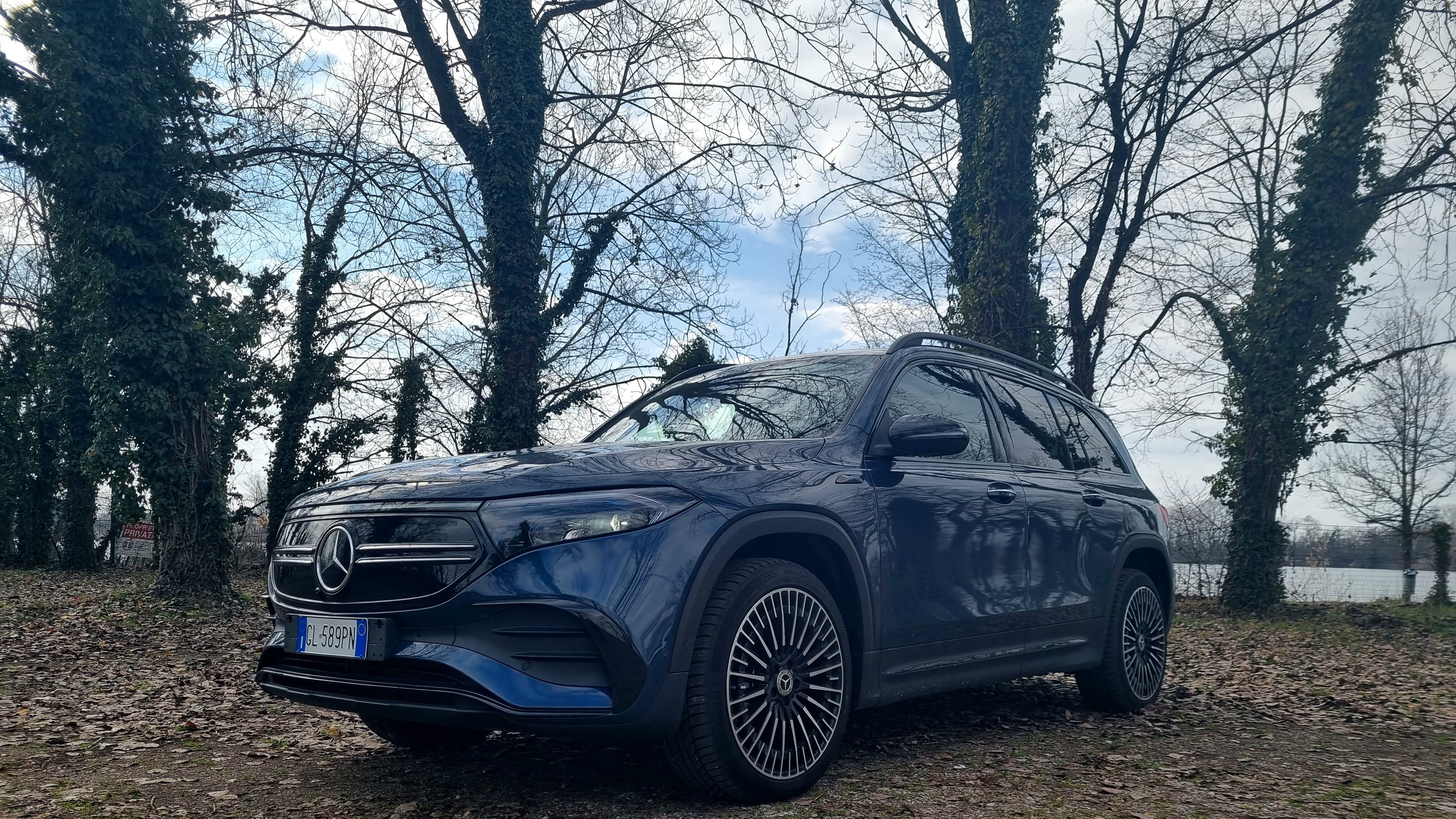 Mercedes-Benz EQB, il suv elettrico fino a sette posti, con spazio per tutta la famiglia