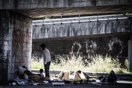 I clandestini accampati alla stazione Tiburtina 7