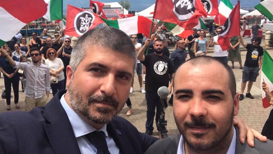 CasaPound fa il picco di ascolti in tv: "Noi fascisti stiamo con Putin"