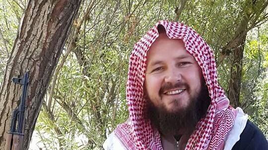 Riappare Muhaxheri, "il macellaio" kosovaro dell'Isis