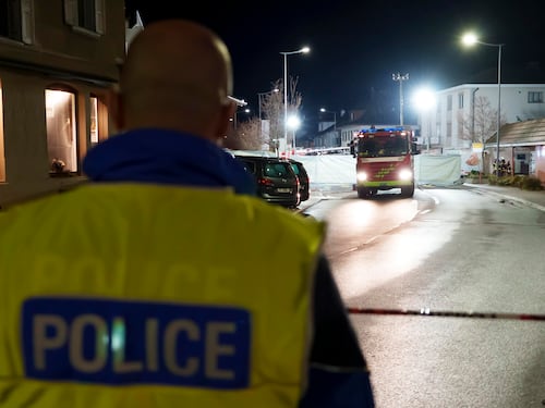 Sparatoria nella notte a un rave party in Svizzera: “Diverse vittime”, è caccia al responsabile