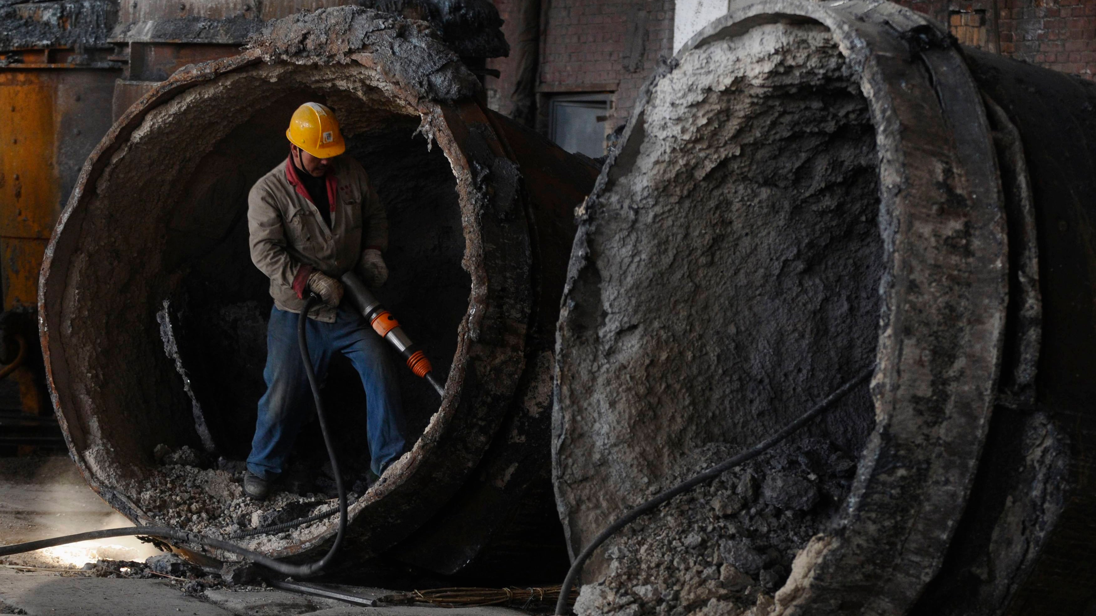 L'economia arretra ancora: 13 trimestri senza crescita