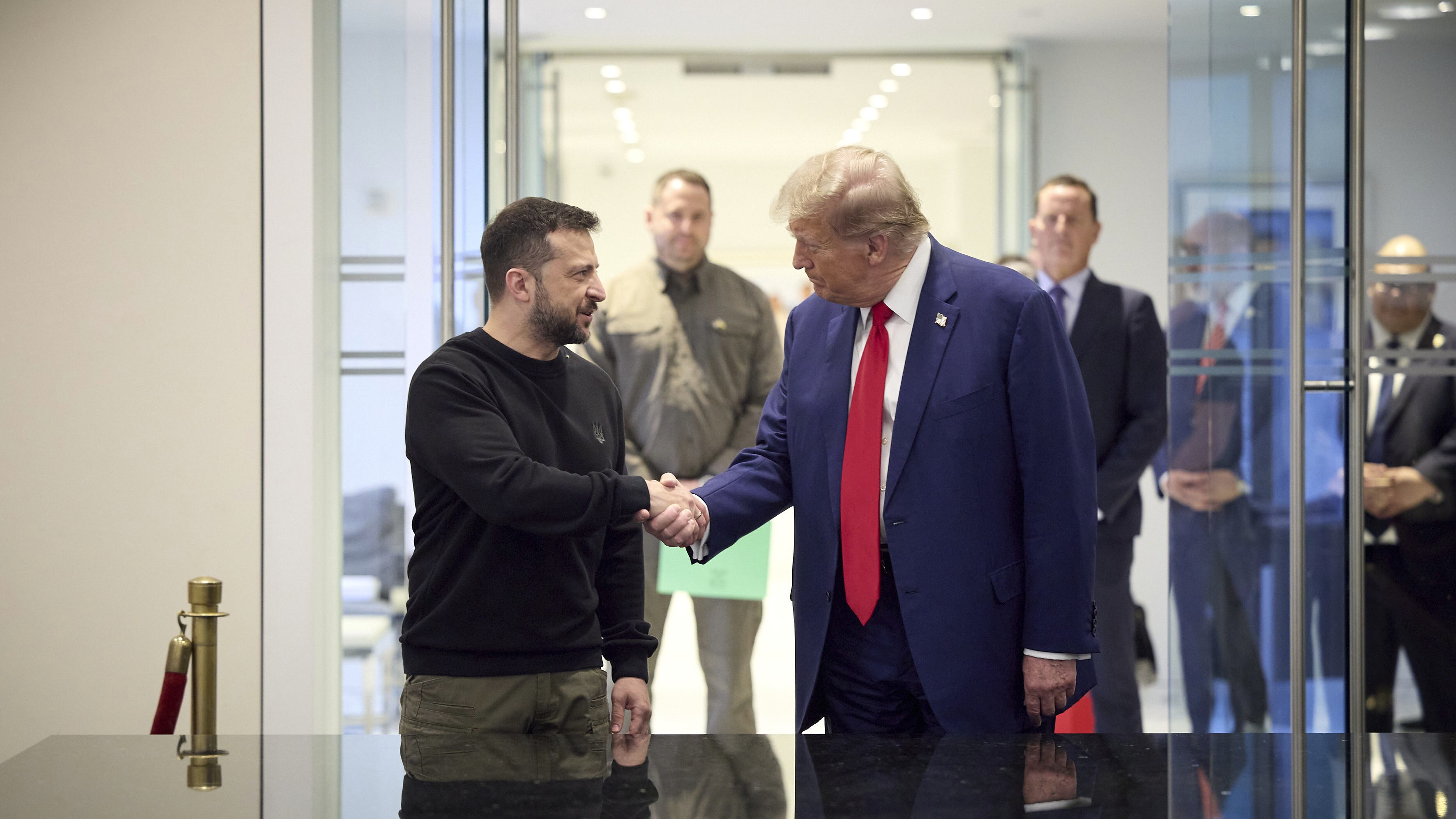 "Vogliamo garanzie di sicurezza". così cambia l'approccio di Kiev dopo il ritorno di Trump