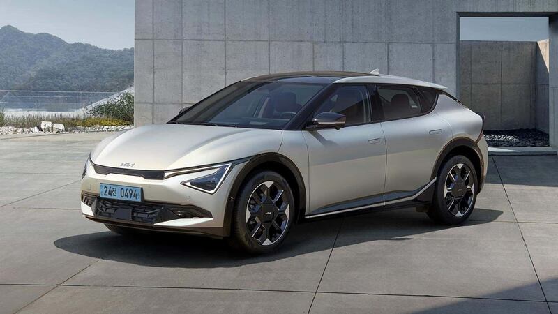 Kia EV6 restyling, guarda tutte le foto 9