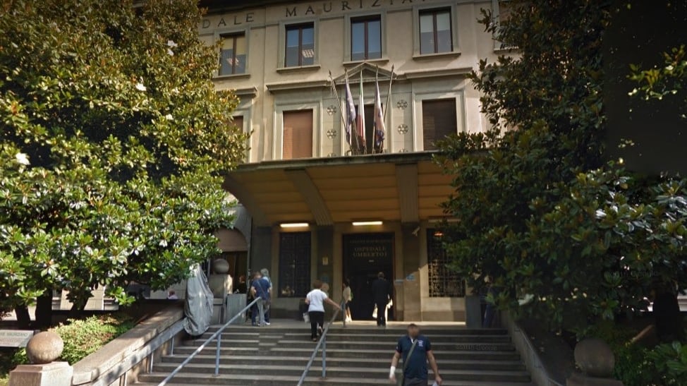 Torino, tunisino ubriaco aggredisce infermiera e agenti in ospedale