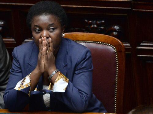 Kyenge: "L'immigrato paga le tasse, il vero nemico è l'evasore"