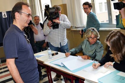 Parisi al voto dopo 60 km in bici 1