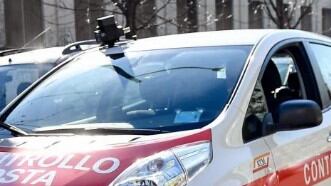 "Occhio d'aquila" fa multe a raffica: 2670 al giorno senza scendere dall'auto